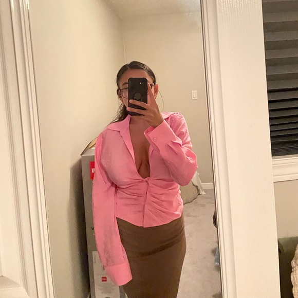 Pink blouse - Picture 2 of 2